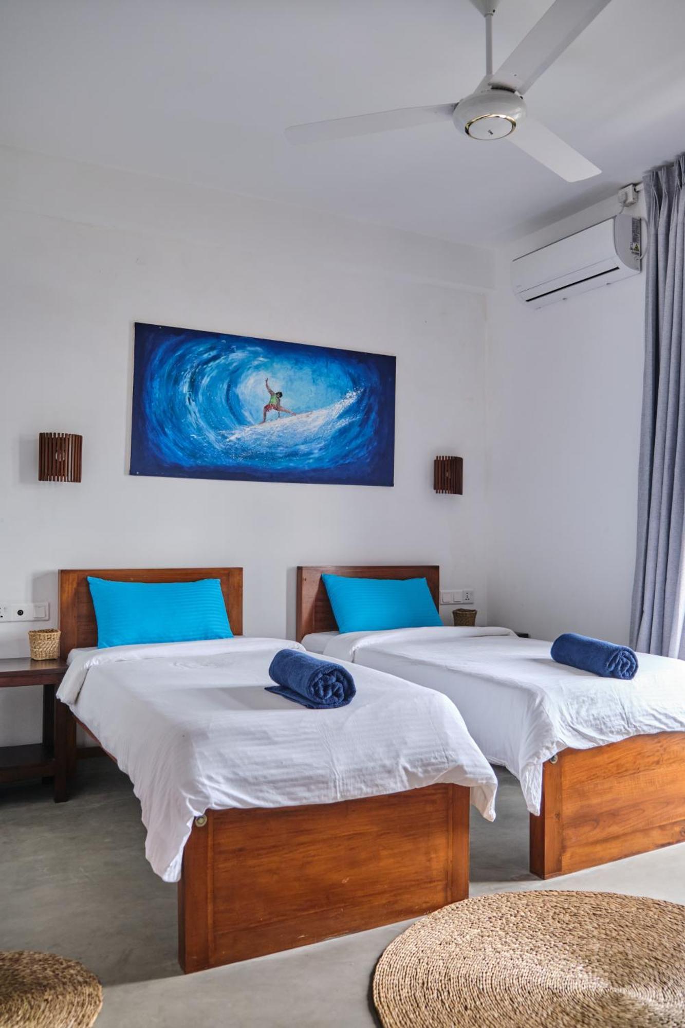 אהנגאמה Ruma Surf Hotel מראה חיצוני תמונה