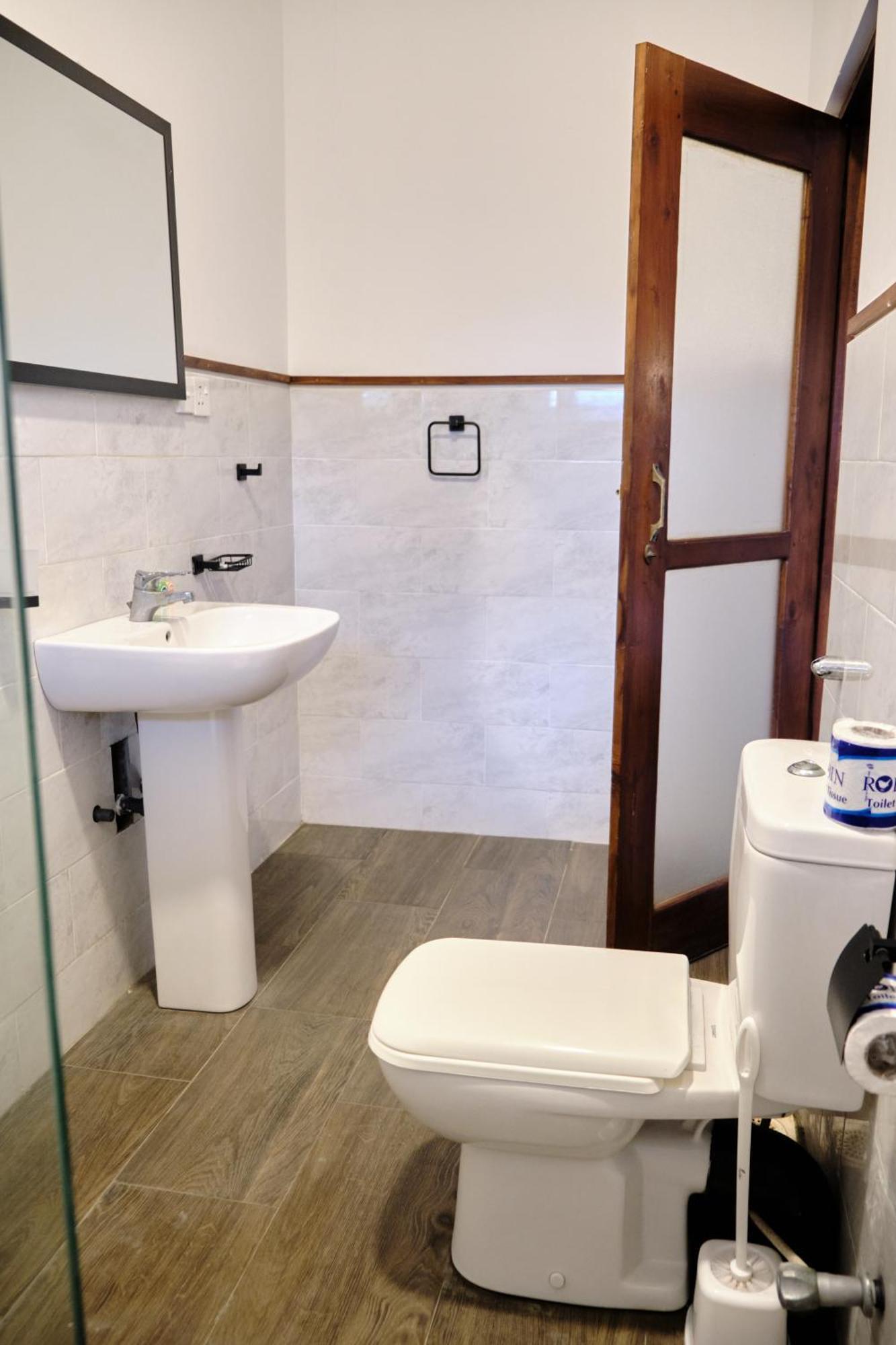 אהנגאמה Ruma Surf Hotel מראה חיצוני תמונה
