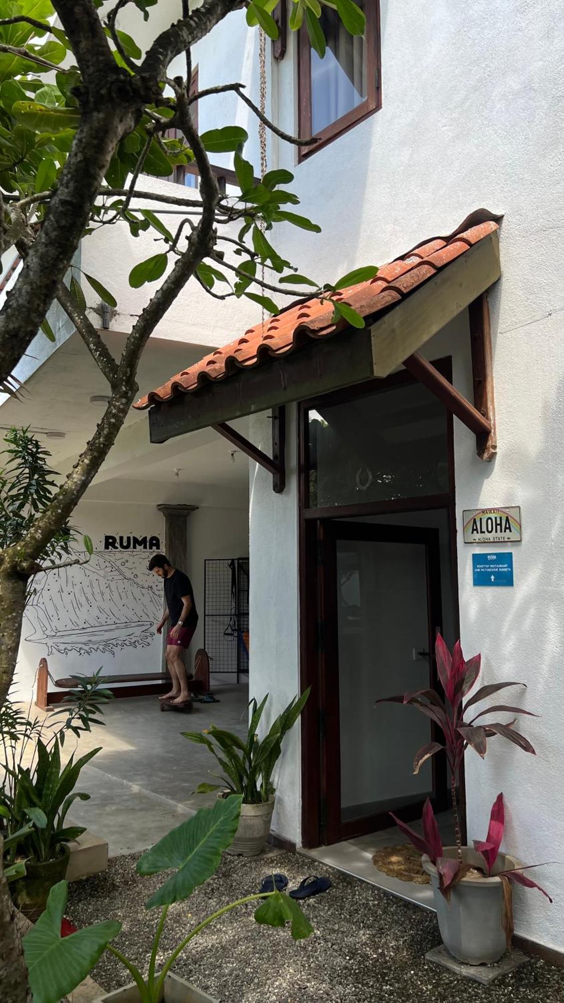 אהנגאמה Ruma Surf Hotel מראה חיצוני תמונה